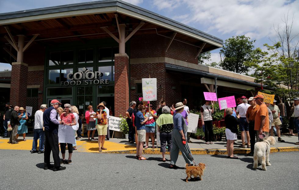 A protest was held at the Co-Op Food Store in Lebanon, N.H., on June 20, 2015, over the treatment of the store's employees. (Valley News - Sarah Shaw) <p><i>Copyright Â© Valley News. May not be reprinted or used online without permission. Send requests to permission@vnews.com.</i></p> - Sarah Shaw  | Valley News