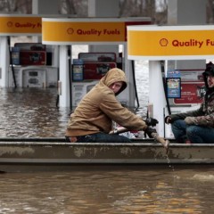 Midwest Flooding Forcing Evacuations