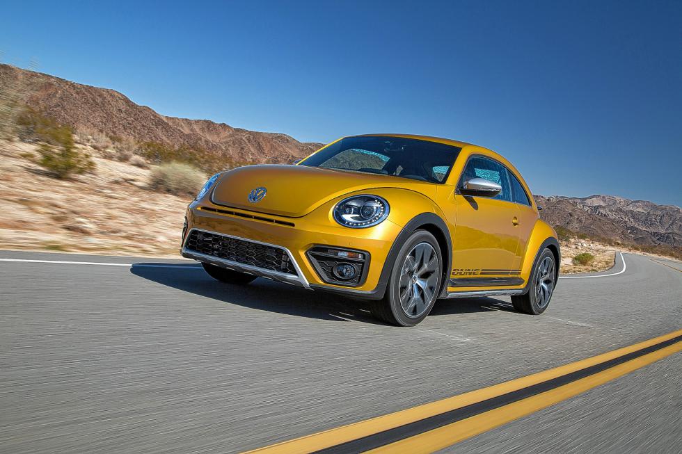 The 2016 Volkswagen Beetle Dune, beefed-up and off-road inspired, is athletic and agile -- especially for urban duties. (James Halfacre/Volkswagen/TNS) - JAMES HALFACRE | TNS
