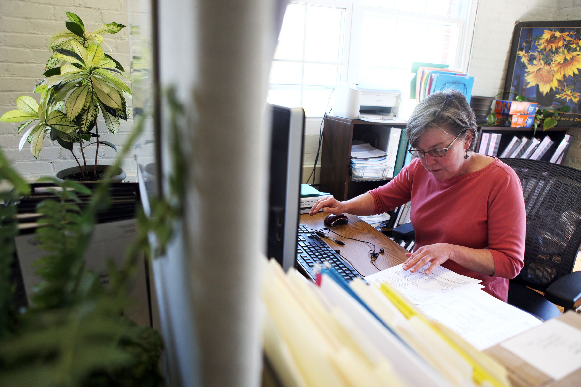 Theresa Hays, business manager at Simbex, works on Thursday, May 11, 2017, in Lebanon, N.H. (Valley News - Jovelle Tamayo) Copyright Valley News. May not be reprinted or used online without permission. Send requests to permission@vnews.com.
