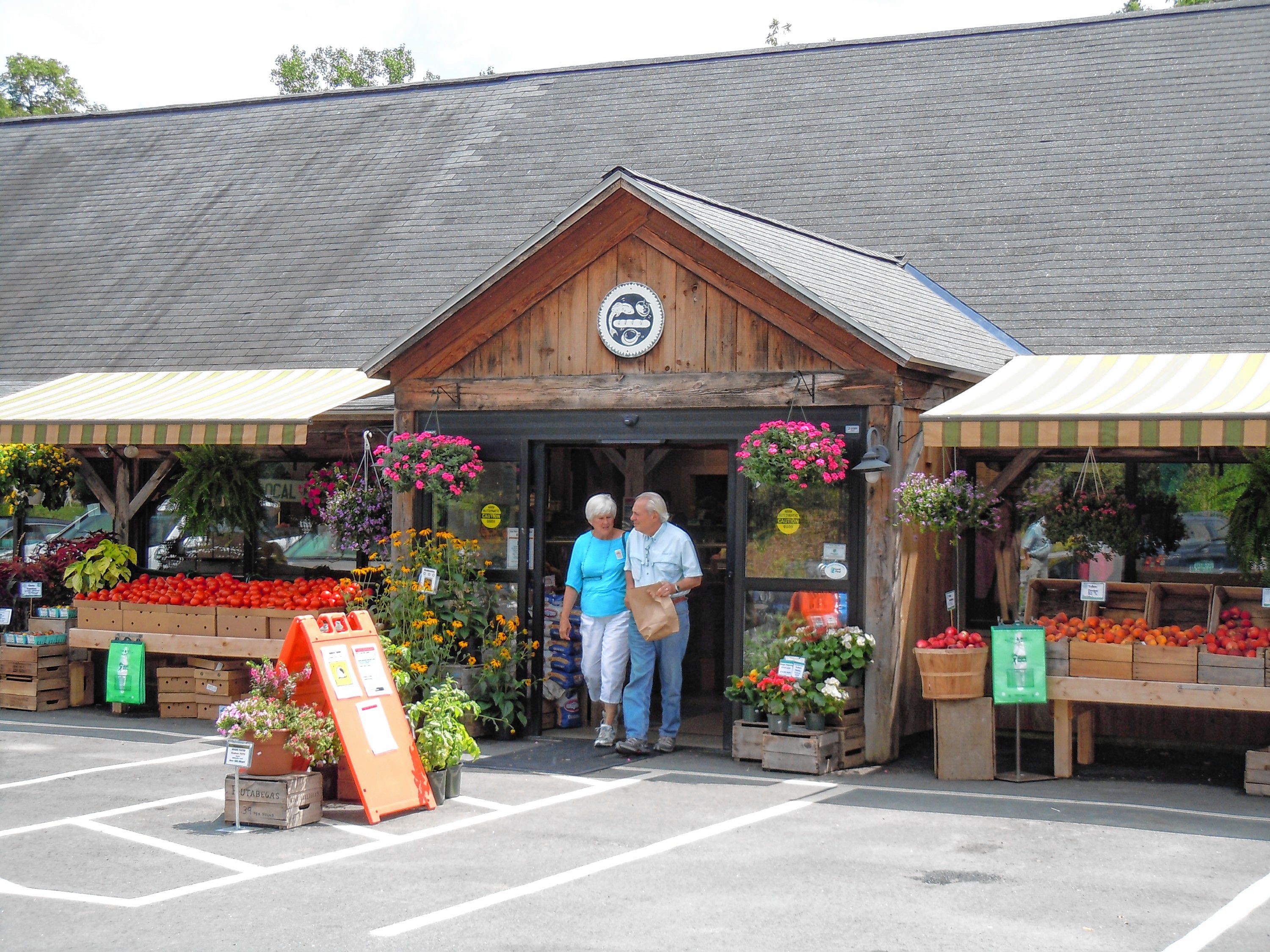( HERE AND NOW The Woodstock Farmers’ Market today.