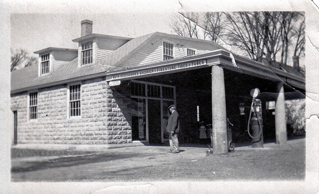 This building on Allen Street, most recently the home of Everything But Anchovies, was originally built in 1922 by H.W. Trumbull as an automotive garage. It was Trumbull’s first commercial project. In 1966, and again in 1985, Trumbull-Nelson substantially remodeled the building. (Photograph courtesy of Frank J. Barrett Jr.)
