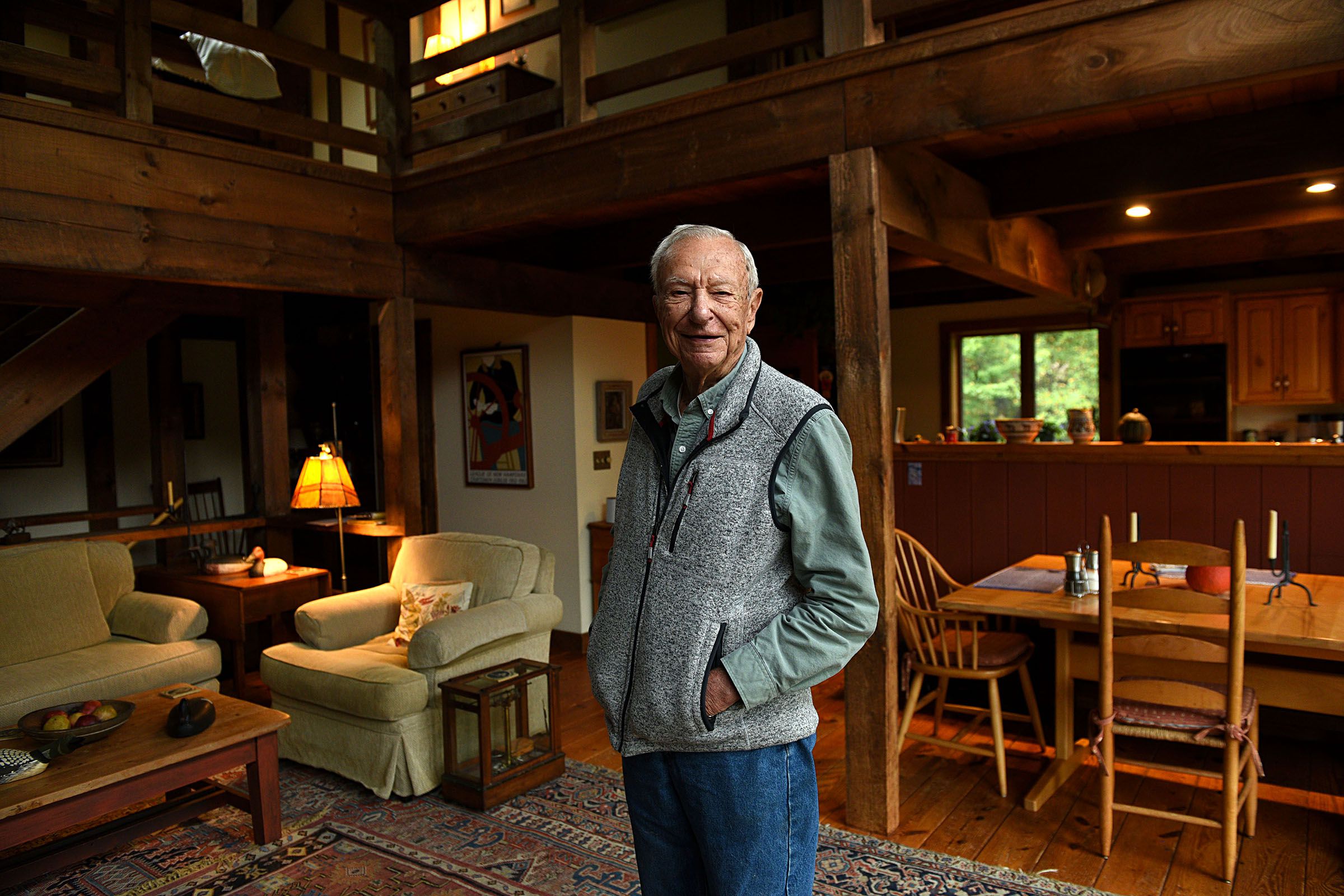 Longtime SCORE mentor Fred Thomas is photographed at his Thetford, Vt., home on Sept. 20, 2018. (Valley News - Jennifer Hauck) Copyright Valley News. May not be reprinted or used online without permission. Send requests to permission@vnews.com.