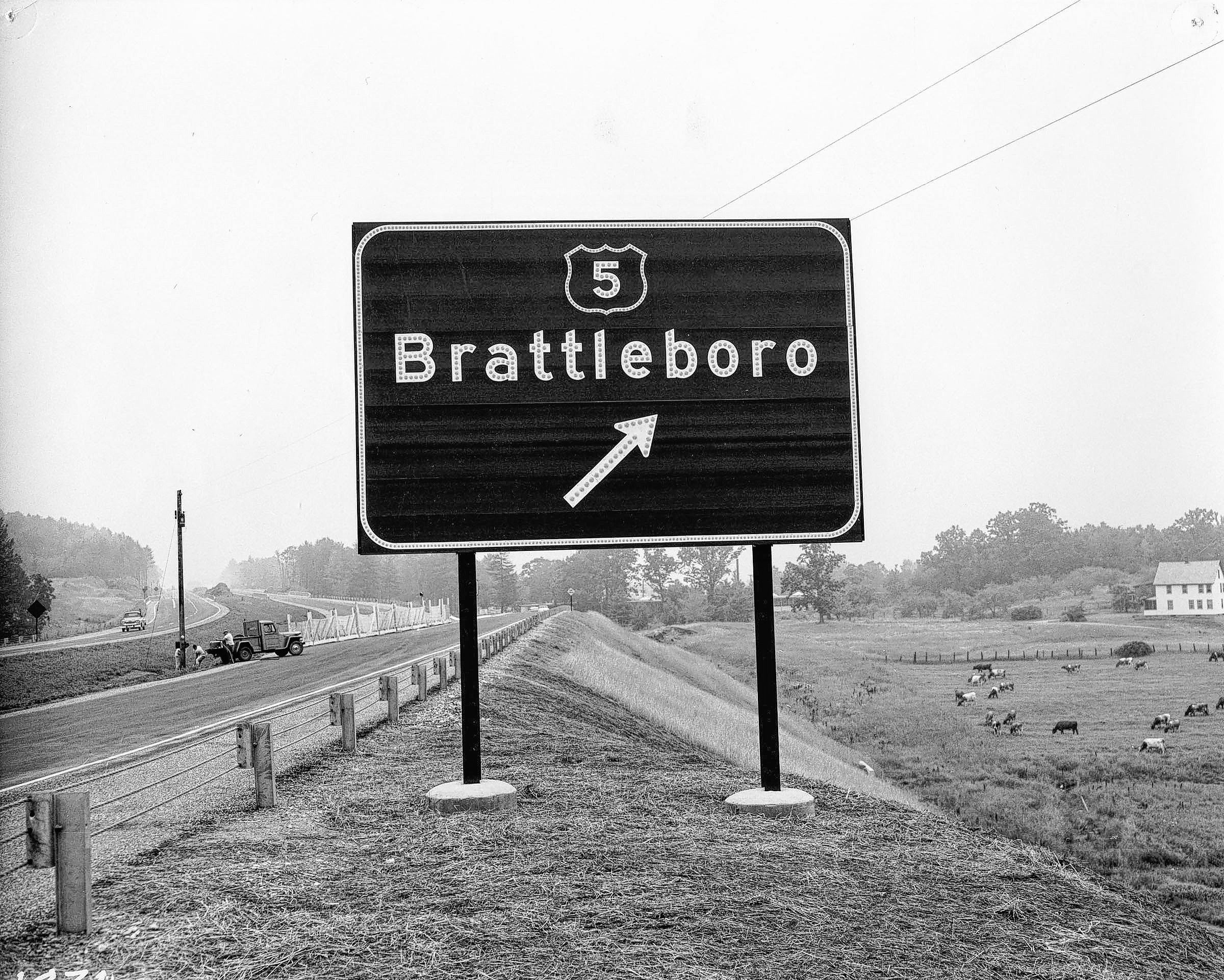 A sign for one of the Brattleboro, Vt., exits on Interstate 91 in the early 1960s. (Courtesy Vermont Agency of Transportation)